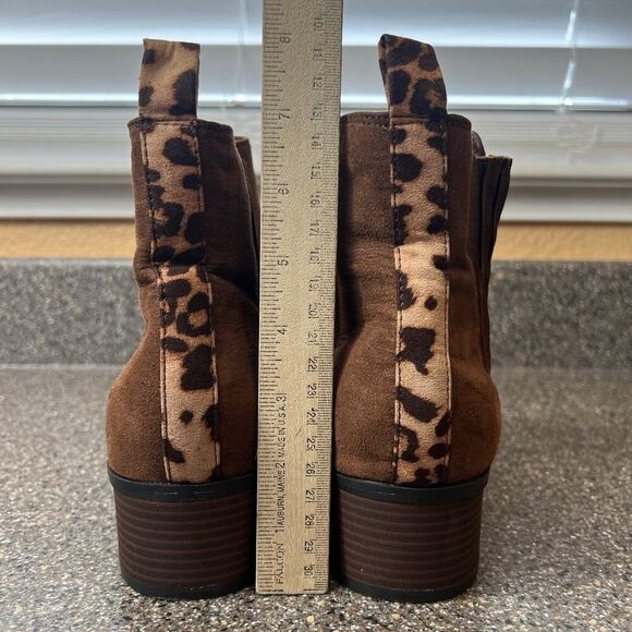 Lane Bryant Ankle Boots Block Heel Womens Sz 11W Brown Faux Suede Pull On Bootie - Picture 10 of 11